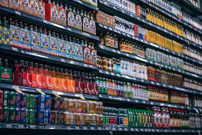 National Posture Institute - Sugary beverages displayed on the store shelf